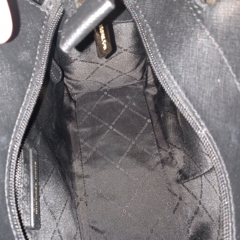 Michael kors leather satchel - Picture 14 of 15